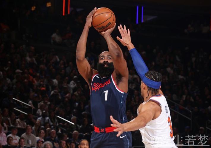 哈登砍下29分 快船力克尼克斯 哈登砍下29分 快船力克尼克斯